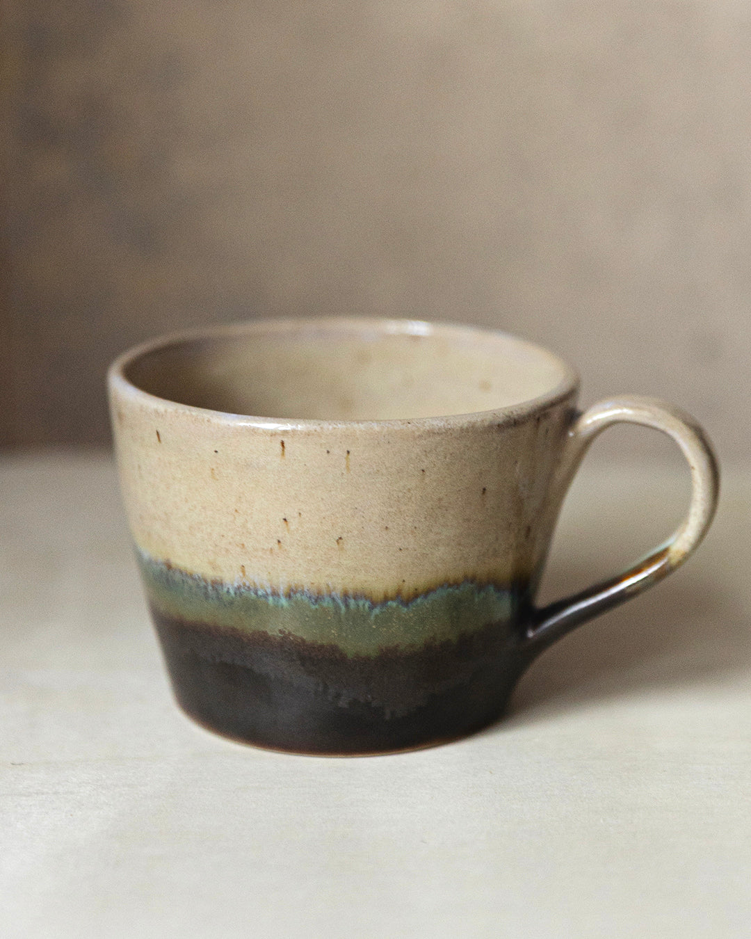 ONE OF A KIND - beige